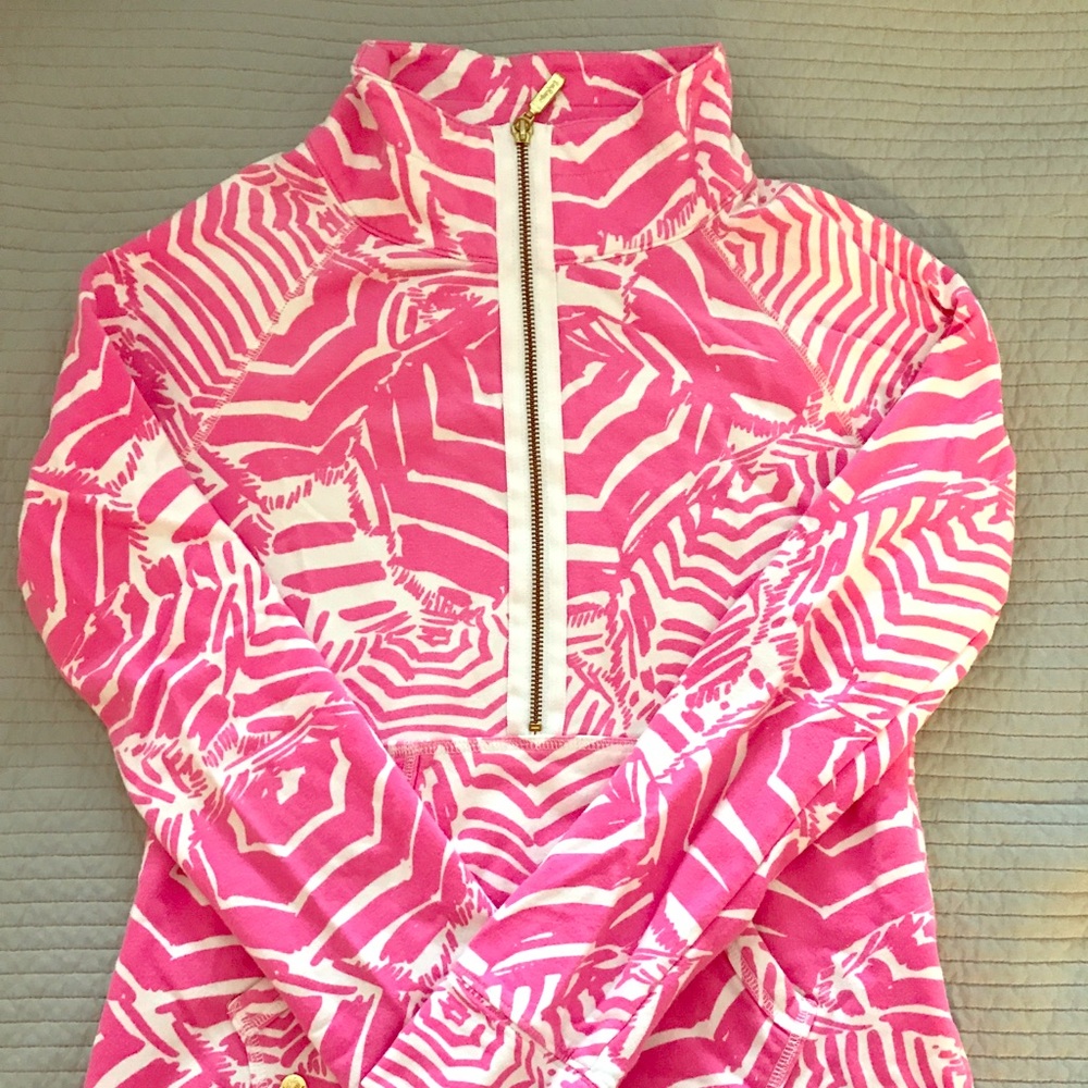 Lilly Pulitzer Popover in  ‘Get Spotted’ print XS